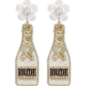 Pompom & TEAM BRIDE Glitter Earrings